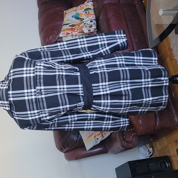 KENNETH BLAKE - Picture 5 of 12